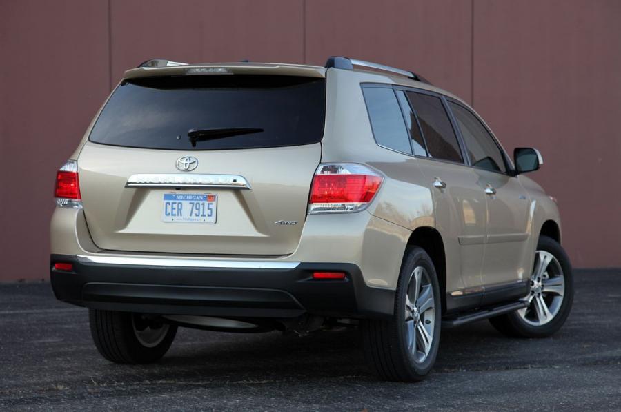  Toyota Highlander 2011 года  (фото 103 из 108)